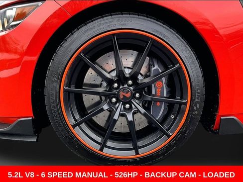 Used 2016 Ford Mustang Shelby GT350 w/ Technology Package image 31