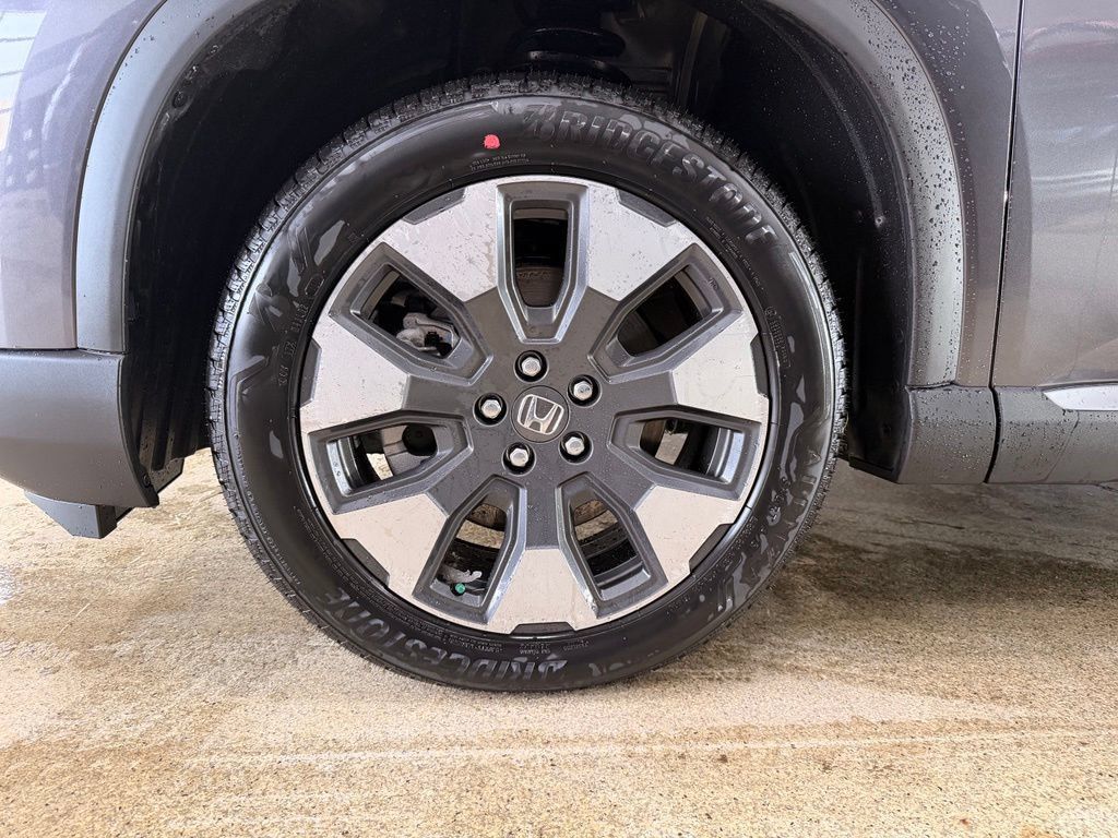 New 2026 Honda Pilot Touring image 20