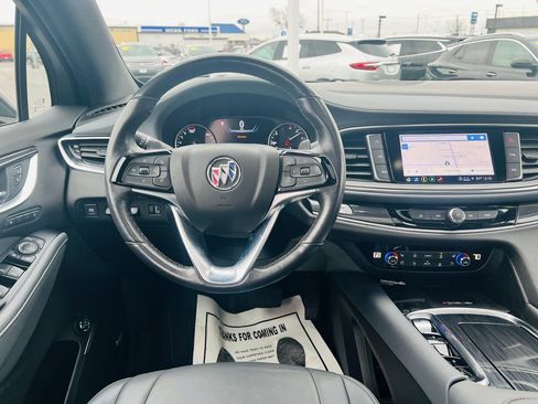 Used 2022 Buick Enclave Premium w/ Experience Buick Package image 41
