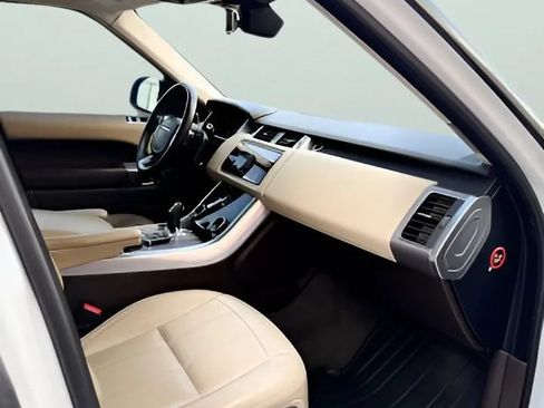 Used 2018 Land Rover Range Rover Sport Supercharged AWD/4WD image 23
