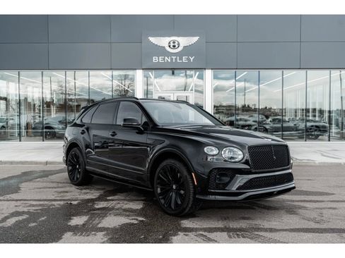 Used 2023 Bentley Bentayga Speed image 18