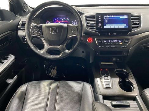 Used 2023 Honda Passport TrailSport image 11