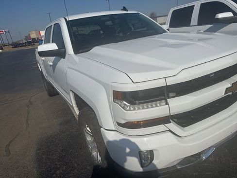 Used 2017 Chevrolet Silverado 1500 LT w/ All Star Edition image 8
