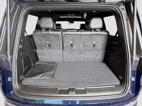 New 2026 Jeep Grand Wagoneer 4WD w/ Premium Group I image 27