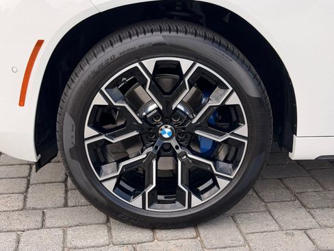 Used 2025 BMW X3 xDrive30i w/ Premium Package AWD/4WD image 12