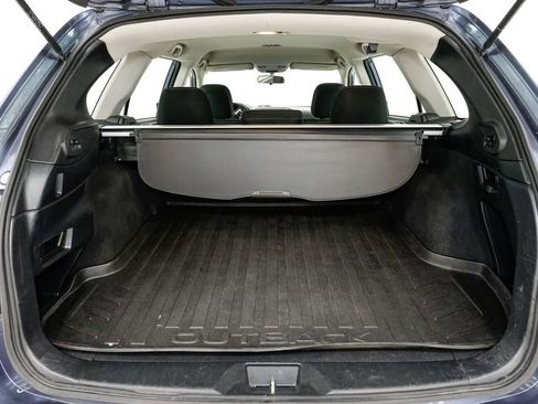 Used 2017 Subaru Outback 2.5i image 28