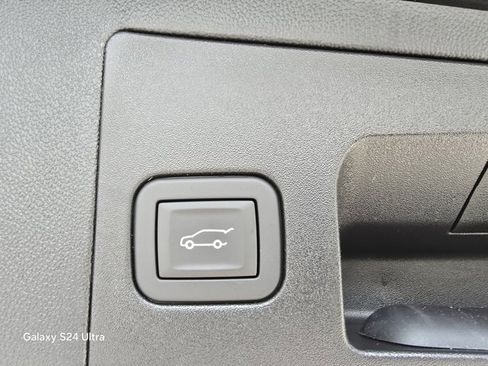 New 2025 Cadillac XT5 Premium Luxury image 31