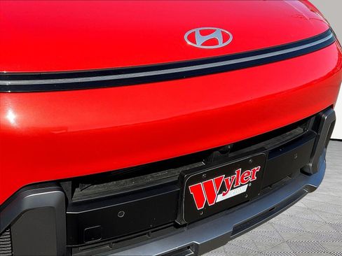 Certified 2024 Hyundai Kona Limited AWD/4WD image 33