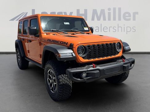New 2025 Jeep Wrangler Unlimited Rubicon w/ Steel Bumper Group image 2