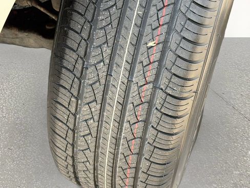 Used 2024 Ford Expedition Max XLT AWD/4WD image 44