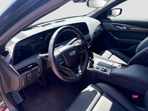 Used 2026 Cadillac CT5 Sport w/ Technology Package RWD image 9