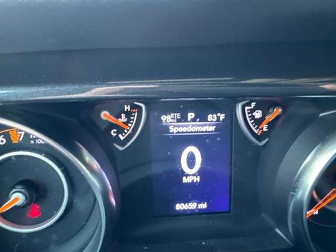 Used 2022 Jeep Wrangler Unlimited Sport AWD/4WD image 11