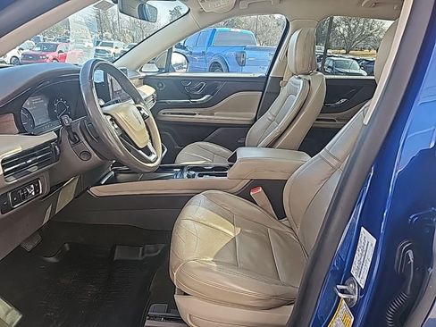 Used 2020 Lincoln Corsair Reserve w/ Elements Package image 9