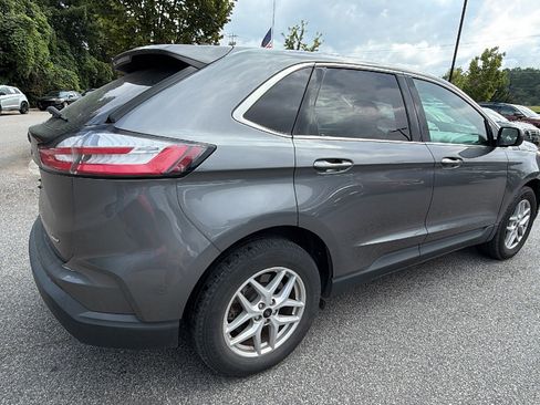Used 2024 Ford Edge SEL AWD/4WD image 8