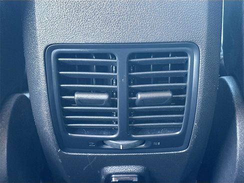 Used 2018 Ford Escape SE w/ Ford Safe & Smart Package image 26