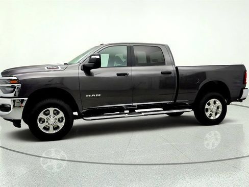 Used 2026 RAM 2500 Big Horn AWD/4WD image 8