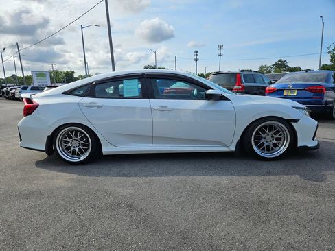 Used 2018 Honda Civic Si image 5