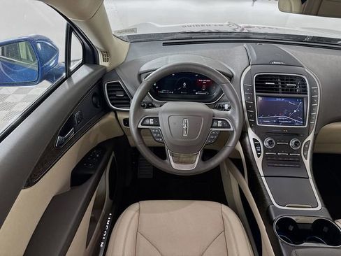 Used 2020 Lincoln Nautilus Reserve image 27
