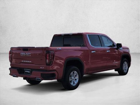 Used 2021 GMC Sierra 1500 SLT w/ SLT Convenience Package AWD/4WD image 8