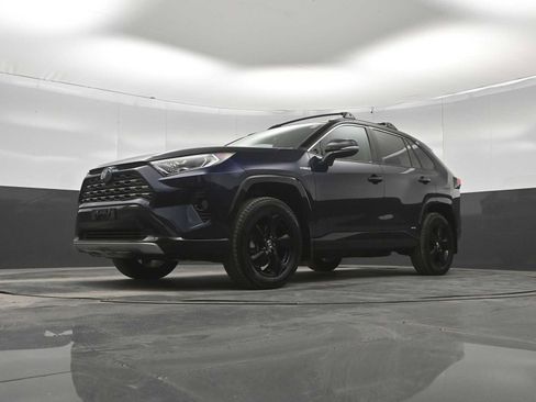 Used 2021 Toyota RAV4 XSE AWD/4WD image 34