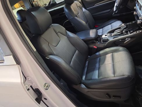 Used 2022 Kia Telluride EX AWD/4WD image 27