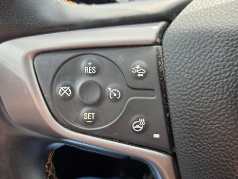 Used 2023 GMC Terrain AT4 AWD/4WD image 19