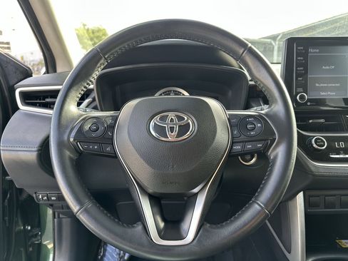 Used 2022 Toyota Corolla Cross LE w/ Moonroof Package AWD/4WD image 11