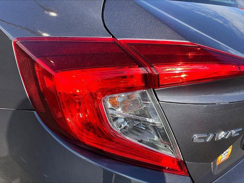 Used 2020 Honda Civic LX image 27