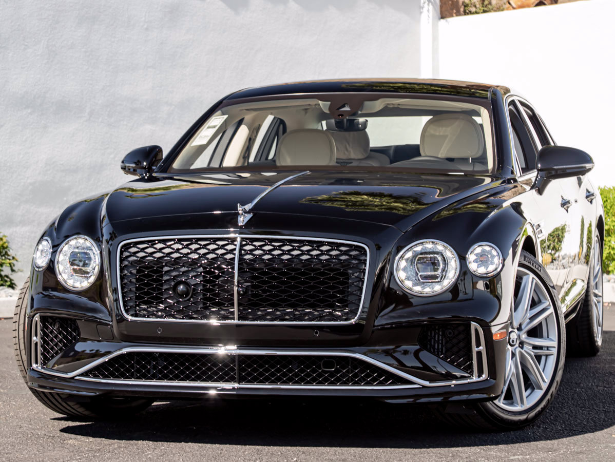 Used 2026 Bentley Flying Spur V8 AWD/4WD image 5