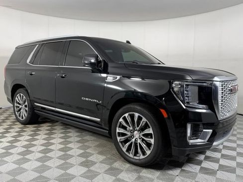 Used 2021 GMC Yukon Denali w/ Denali Ultimate Package AWD/4WD image 10