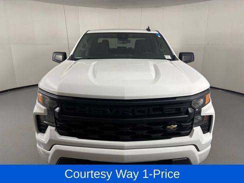Used 2023 Chevrolet Silverado 1500 Custom w/ LPO, Dark Essentials Package RWD image 4