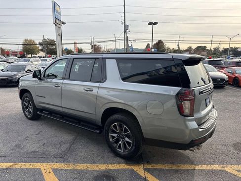 Certified 2024 Chevrolet Suburban Z71 w/ Off-Road Capability Package image 6