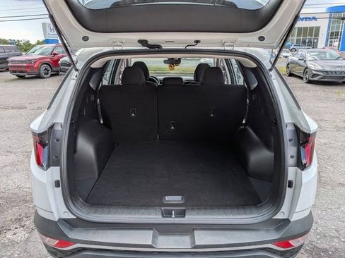 Used 2023 Hyundai Tucson SE AWD/4WD image 5