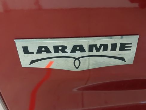 Used 2015 RAM 2500 Laramie image 33