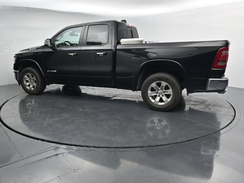 Used 2019 RAM 1500 Laramie AWD/4WD image 5