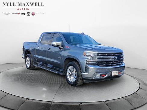 Used 2019 Chevrolet Silverado 1500 LTZ AWD/4WD image 2