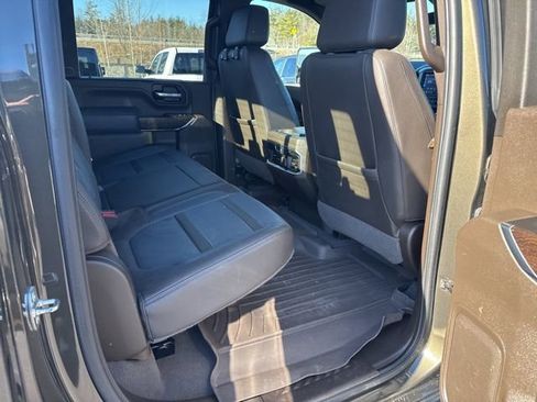 Used 2023 GMC Sierra 3500 Denali w/ Denali Ultimate Package image 14