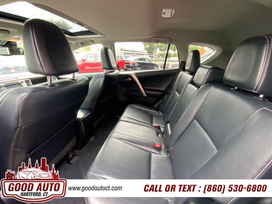Used 2015 Toyota RAV4 Limited w/ Technology Package AWD/4WD image 9