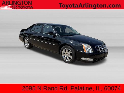 Used 2008 Cadillac DTS Performance w/ Platinum Edition FWD image 1