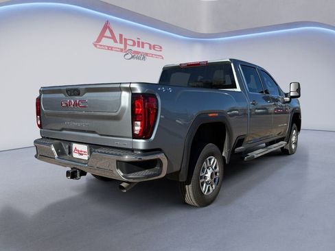 Used 2024 GMC Sierra 2500 SLE w/ SLE Value Package; image 5