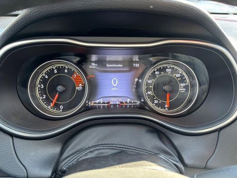 Used 2021 Jeep Cherokee Trailhawk AWD/4WD image 18