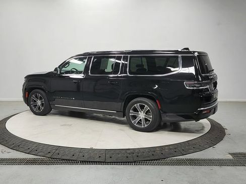 Used 2024 Jeep Grand Wagoneer L 4WD image 5