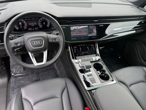 Used 2025 Audi Q7 2.0T Premium image 28