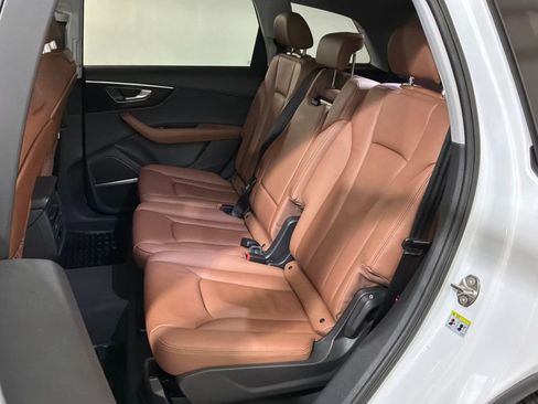 Used 2023 Audi Q7 2.0T Premium Plus w/ Premium Plus Package image 18