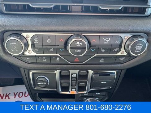 New 2026 Jeep Gladiator Sport AWD/4WD image 20