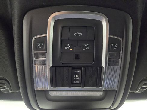Used 2021 RAM 1500 Laramie w/ Sport Appearance Package AWD/4WD image 14