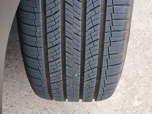 Used 2026 Jeep Cherokee Laredo AWD/4WD image 11