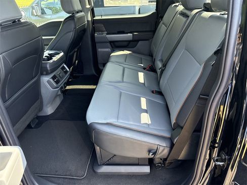 New 2025 Ford F150 Lariat w/ Equipment Group 502A High image 22