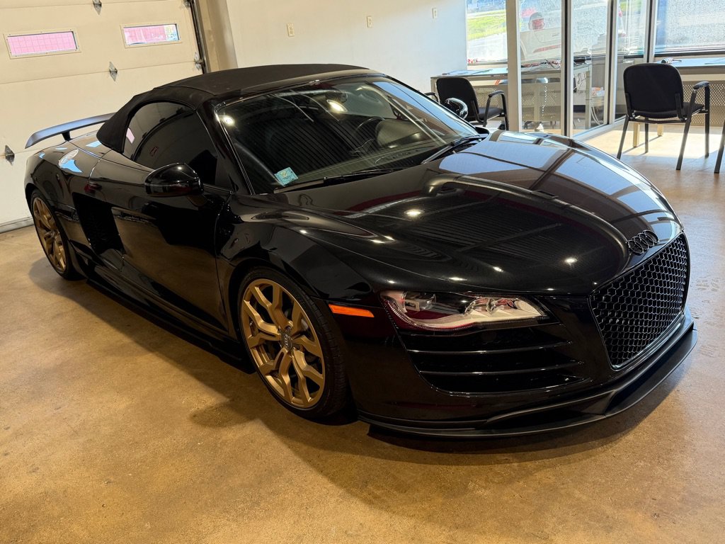Used 2012 Audi R8 V10 AWD/4WD image 2