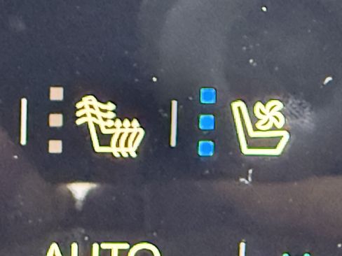 New 2027 GMC Terrain Denali w/ LPO, Floor Liner Package AWD/4WD image 39